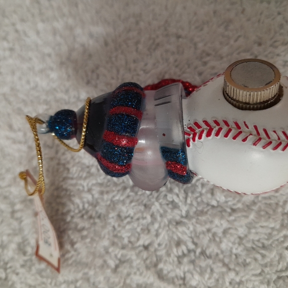 St Louis Cardinals snowman ornament 1" - Picture 4 of 6